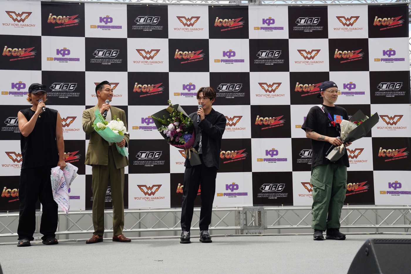 【ライブレポート】LDH史上初3組同時デビュー記念イベント開催！ EXILE AKIRAらサプライズ出演も - 画像一覧（8/11）