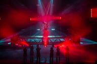 【ライブレポート】SHINeeテミンのソロライブ『METAMORPH in Japan』に幕！宙づりステージで観客を圧倒 - 画像一覧（4/11）