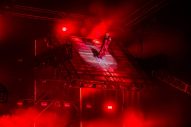 【ライブレポート】SHINeeテミンのソロライブ『METAMORPH in Japan』に幕！宙づりステージで観客を圧倒 - 画像一覧（10/11）