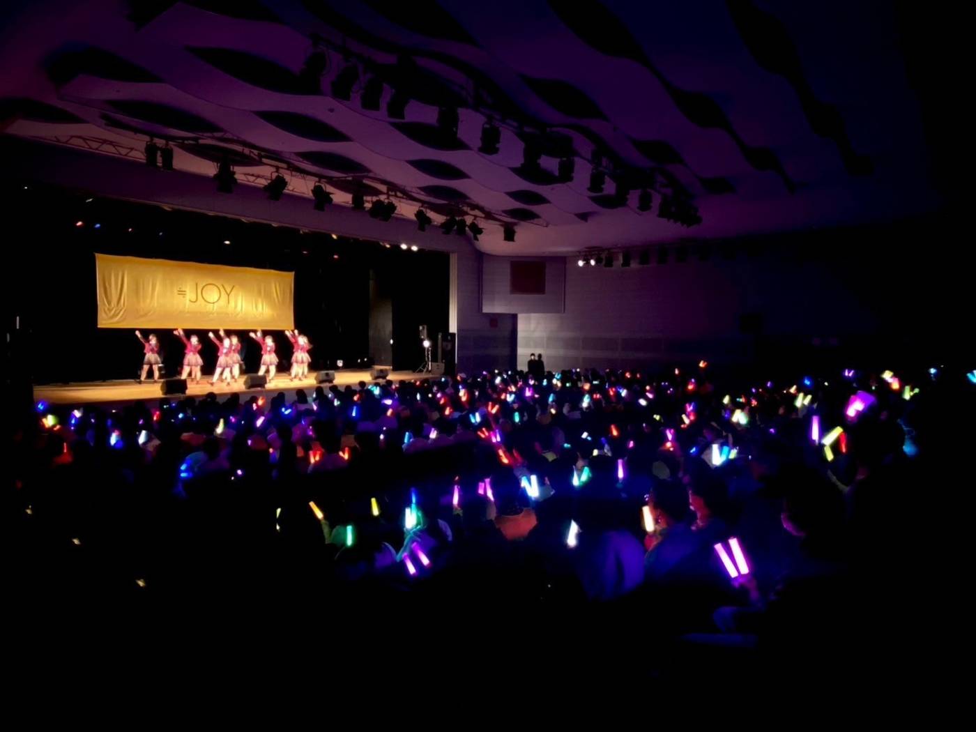 ≒JOYデビューミニアルバム『きっと、絶対、絶対』発売記念スペシャルライブを大阪・松下IMPホールにて開催 - 画像一覧（1/4）