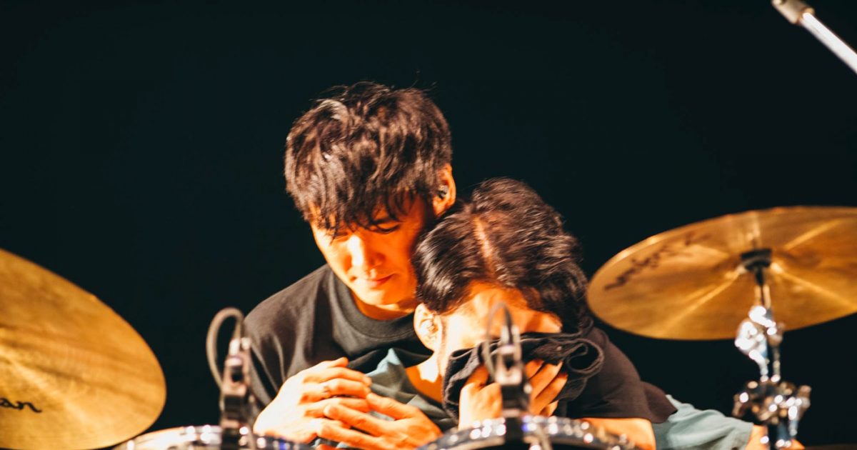 ライブレポート】サカナクション約2年ぶりのライブ再開に感極まり涙