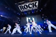【ライブレポート】INI『ROCK IN JAPAN FESTIVAL 2024』灼熱のステージで初パフォーマンス - 画像一覧（1/14）