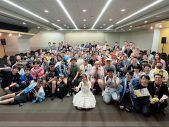 【ライブレポート】22/7天城サリー、カナダ『Animethon 2024』でアメリカンジョークで沸かせる - 画像一覧（13/13）