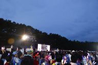 【ライブレポート】＝LOVE、≠ME、≒JOY、3グループ野外合同コンサートでメンバーをシャッフルしたスペシャルな演出を披露 - 画像一覧（2/10）
