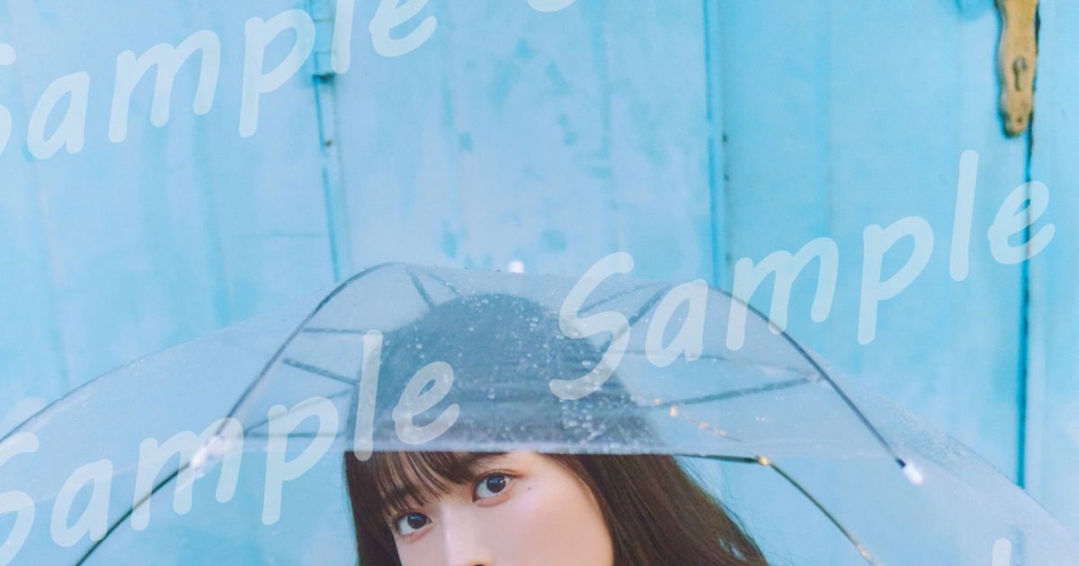 乃木坂46岩本蓮加1st写真集より、神プロポーションが眩しいビキニ姿の