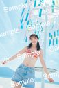 日向坂46佐々木美玲1st写真集『陽射しのパレード』ビーチで笑顔を見せる封入ポストカード絵柄解禁 - 画像一覧（1/5）