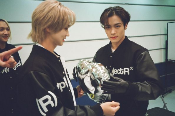 THE RAMPAGE後藤拓磨が撮影したメンバーの素顔が満載の2冊組フォトブック発売決定