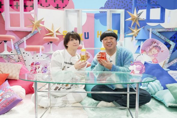 Snow Man佐久間大介が“しなこダンス”に即興で挑戦！『サクサクヒムヒム』に原宿系YouTuberしなこ登場