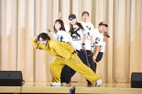【レポート】THE RAMPAGE岩谷翔吾、ダンスワークショップで小・中学生と「Choo Choo TRAIN」に挑戦