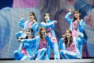 【ライブレポート】日向坂46東村芽依の卒業セレモニー開催！ 「泣き虫だったけど、今日は笑顔で終わりたい」 - 画像一覧（1/25）
