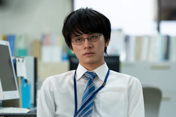北村匠海らクセもの揃いのキャストが“狂乱”の表情を見せる！映画『悪い夏』場面写真11枚解禁