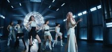 BABYMONSTER魅惑的なフラメンコをコンセプトにした「BILLIONAIRE」パフォーマンス映像公開 - 画像一覧（4/10）