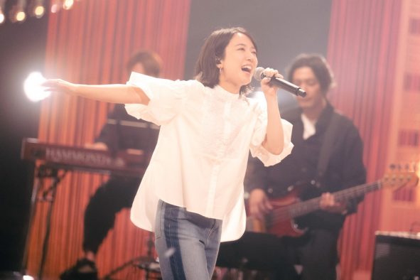 上白石萌音、NHK『SONGS』単独で初登場！故郷・鹿児島ロケで恩師と再会＆秘蔵映像初公開