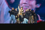 【ライブレポート】BTS J-HOPE『HOPE ON THE STAGE』ソウル公演が大盛況！「皆さんがとても誇らしい」 - 画像一覧（1/10）