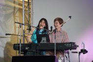 【ライブレポート】miwa、デビュー15周年を記念した原点回帰の路上ライブで2,000人が熱狂 - 画像一覧（11/16）