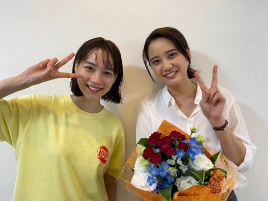 のん、2日連続で『カナコロ』ガールズツーショットを公開！2日目は山崎紘菜