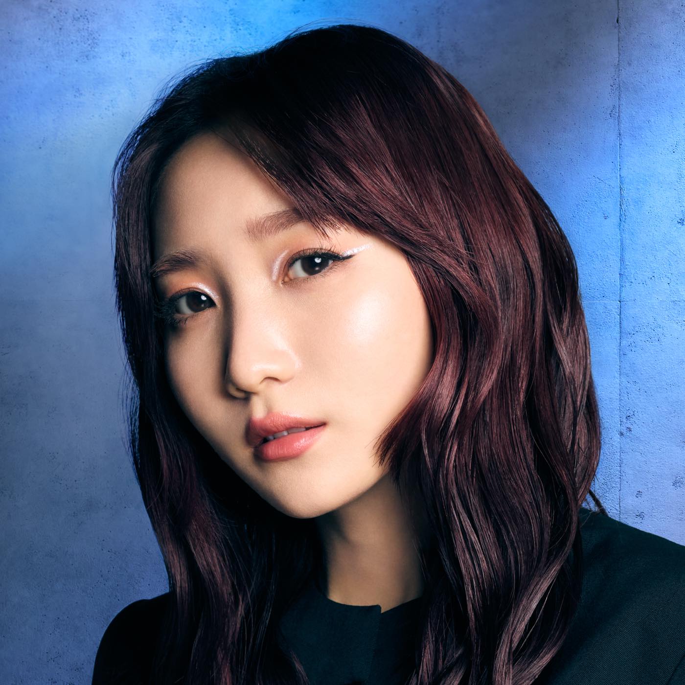 YOASOBI、シュウ ウエムラのブランドアンバサダーに就任！コラボ新ビジュアル2種を公開 - 画像一覧（5/7）