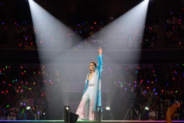 【ライブレポート】50TA、1万人ライブを開催！「15年の時を経てやっとたどり着いたぜ、横浜アリーナ！」