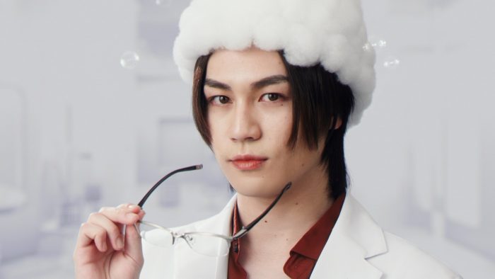 Travis Japan松田元太が研究者とDJを巧みに演じ分ける！“h&s”新WEBCM＆TVCM公開