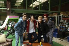 映画『BADBOYS』主演のJO1豆原一成、マツダスタジアムでの始球式に登場