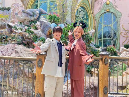 中間淳太（WEST.）＆浮所飛貴（ACEes）が、東京ディズニーシーの「気になる！」の向こう側を大調査