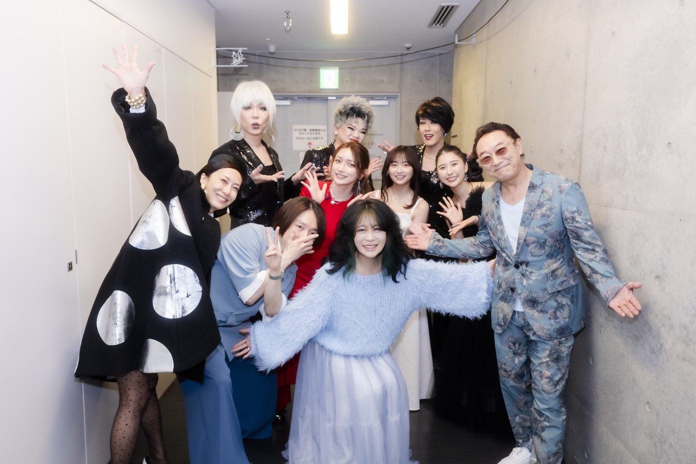 【ライブレポート】中森明菜初のトリビュートコンサートが大盛況！客席に本人サプライズ登場も - 画像一覧（1/3）