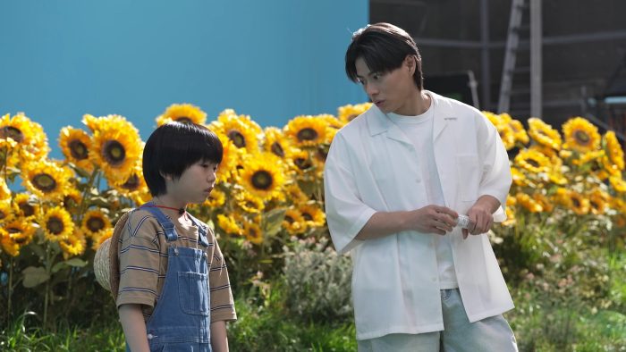 平野紫耀出演“ムヒ”新TVCM放映開始！はしゃぐ姿と大ジャンプに挑む表情のギャップに注目