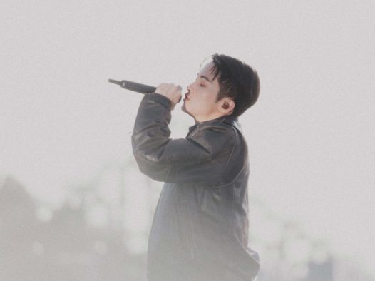 NCT MARKが、エムオン!『ONENESS』で特別パフォーマンスを披露！舞台は千葉・富津海岸