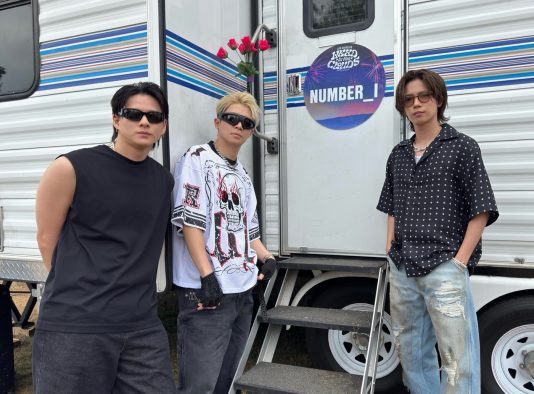 Number_i、国際的音楽フェス『Head In The Clouds 』メインステージに登場