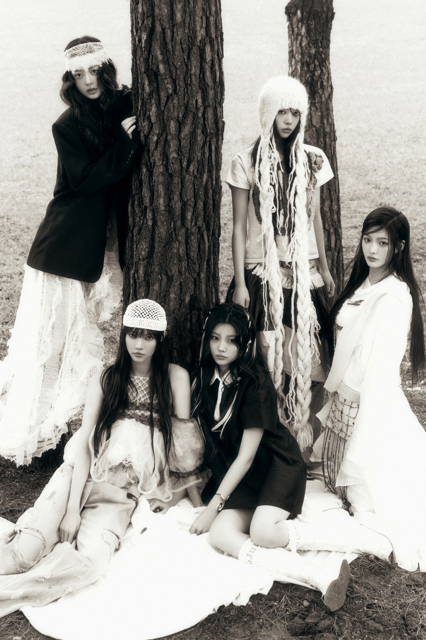 ILLIT、新作『bomb』より幻想的なコンセプトフォト「STAR BOMB」バージョン公開