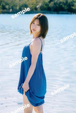 富田鈴花1st写真集『鈴花サーキット』書店別特典ポスター5点＆ポストカード7点一挙解禁