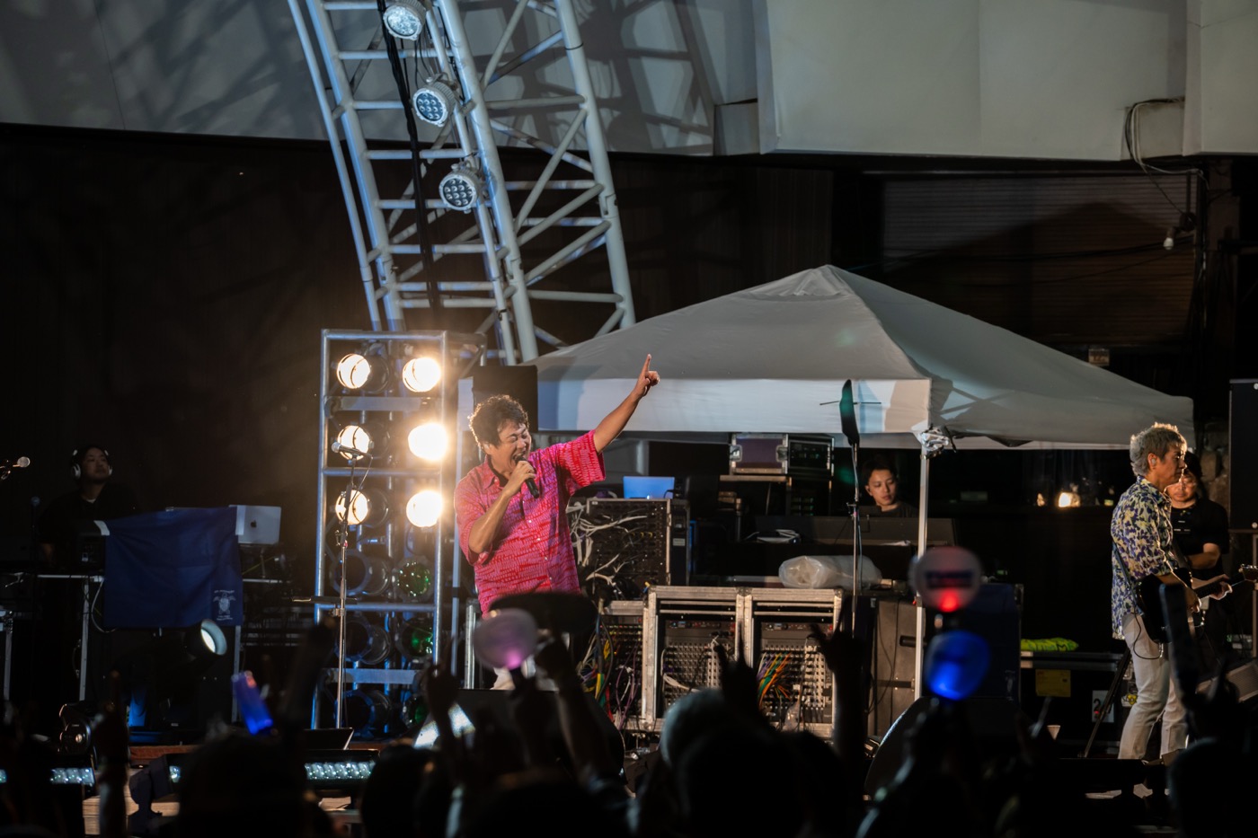 【ライブレポート】TUBE、開催中止危機を乗り越えて行われたハワイ公演の感動のステージの詳細レポートが到着 - 画像一覧（5/10）