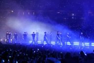 【ライブレポート】ATEEZ、米・シカゴ「Wrigley Field」公演が大盛況 - 画像一覧（4/7）