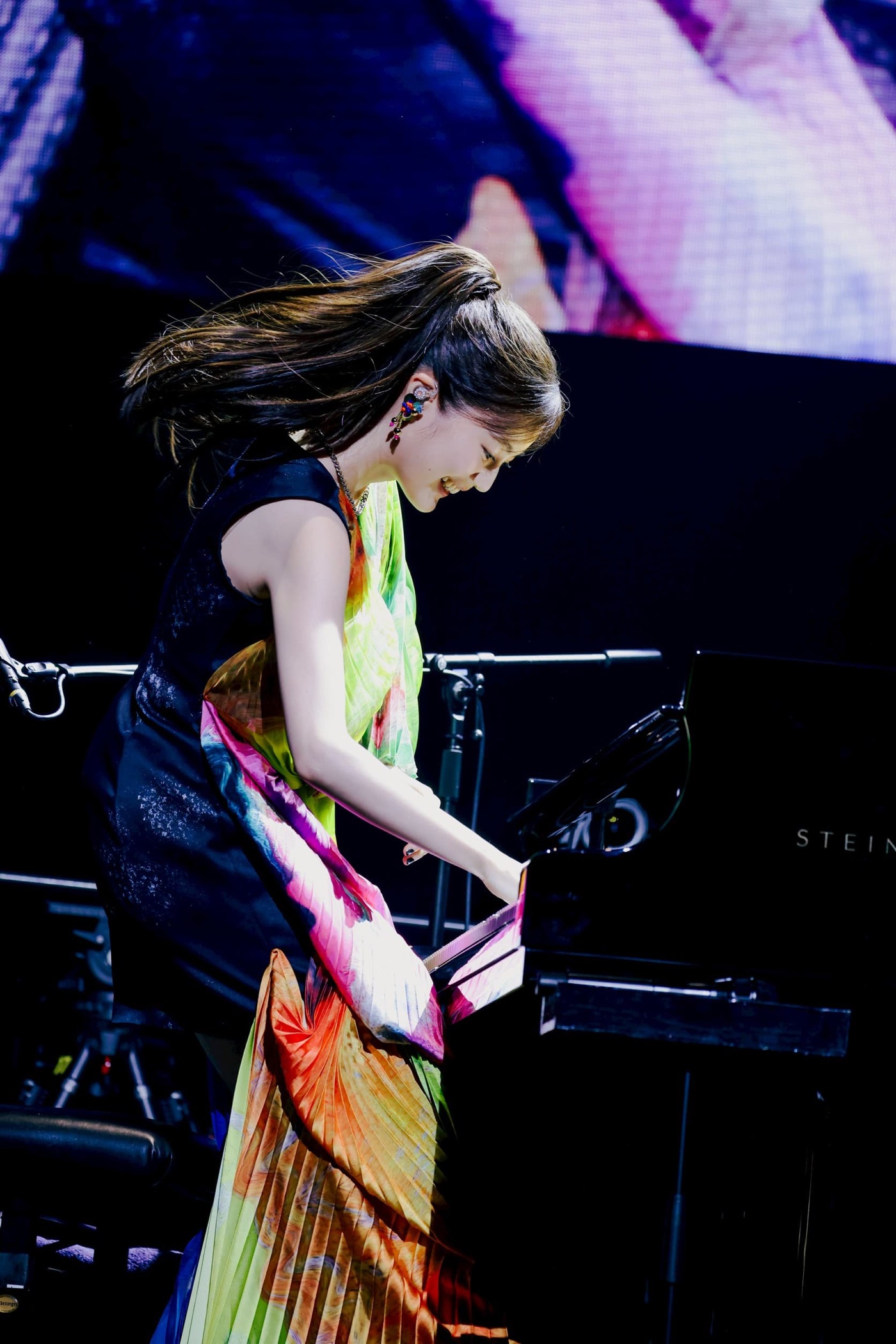 【ライブレポート】生田絵梨花、全国ツアーを完走！コメント動画も到着