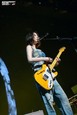 のん、圧巻のライブショットを大量投稿！「カッコイイが更新されている」