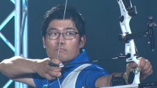SixTONESジェシー『神業チャレンジ』で日本アーチェリー界の至宝・古川高晴とガチ対決 - 画像一覧（3/10）