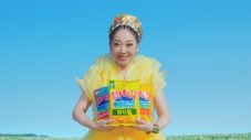 MISIA、広大なじゃがいも畑で“ポテトの女王”として圧巻の歌唱 - 画像一覧（2/4）
