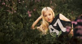 BLACKPINK・ROSÉの美学を反映した初コレクション「PUMA x ROSÉ」発売決定