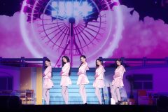 【ライブレポート】ILLIT初のファンコンを完走！「魔法のような幸せな時間をありがとうございました」