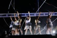 【ライブレポート】“乃木坂46の夏”の締め括り！26万人動員の『真夏の全国ツアー2025』完遂 - 画像一覧（49/52）