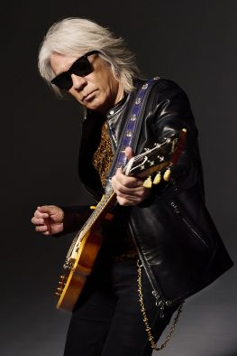 松本孝弘、阪神タイガース球団創設90周年記念公式テーマソング「Tiger’s Eye」CD発売決定