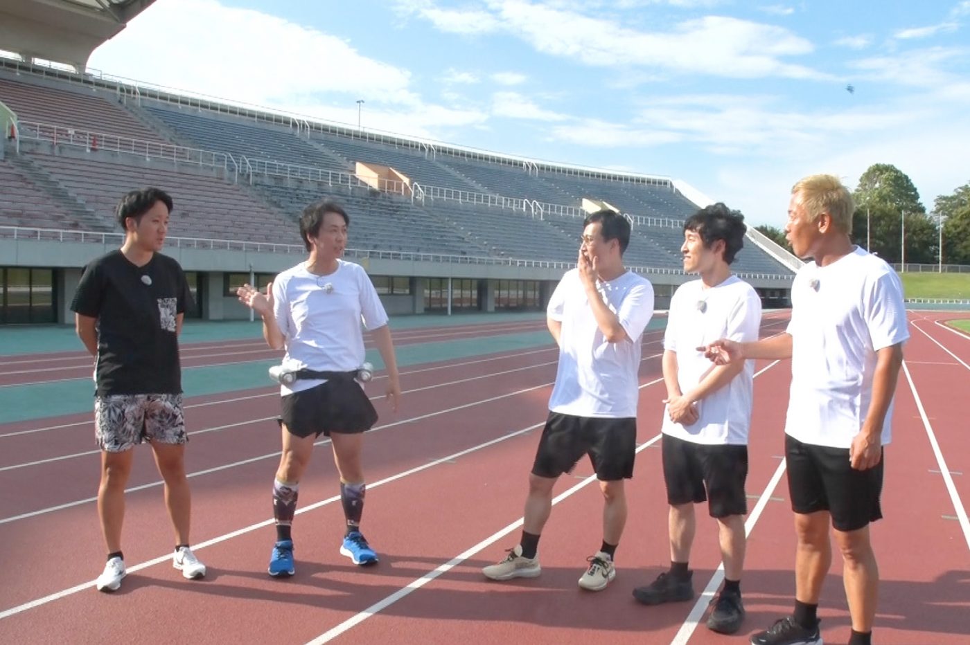 二宮和也、映画『８番出口』告知をかけた脱出ゲームに挑戦！すべての異変を見つけるまで帰れない - 画像一覧（6/9）