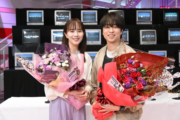 櫻井翔『放送局占拠』をクランクアップ！「またもう一回できたらいいな」