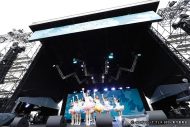 【ライブレポート】＝LOVE、7年ぶりに『イナズマロック フェス 2025』に出演！メインステージとなる「雷神ステージ」に初登場 - 画像一覧（2/3）