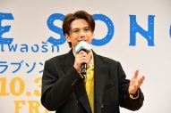 【レポート】Snow Man向井康二、入国審査時のエピソード披露！「タイで知名度が上がってる気分でした」 - 画像一覧（4/10）