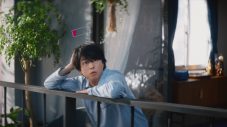 櫻井翔が一人二役を演じるBAKUNE新TVCM『寝ている時間を有効に』篇放送決定 - 画像一覧（2/3）