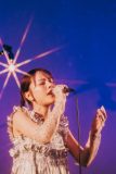 【ライブレポート】安田レイ、2度目のプラネタリウム公演開催！「日常から逃げてみんなと一緒に宇宙へ」