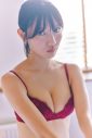 河田陽菜2nd写真集より、ワインレッドのランジェリーカット公開 - 画像一覧（1/2）