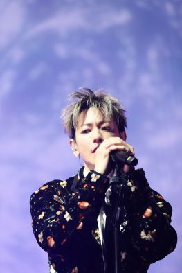 【ライブレポート】佐藤健、『グラスハート』の劇中バンド・TENBLANKのボーカルとしての初の単独アジアツアーが開幕