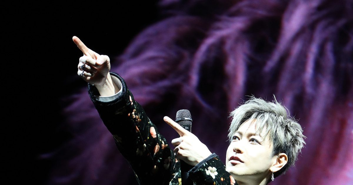 ライブレポート】佐藤健、『グラスハート』の劇中バンド・TENBLANKの